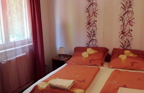 Hajduszoboszlo Apartment | Holiday apartment csak 120 méterre a beach