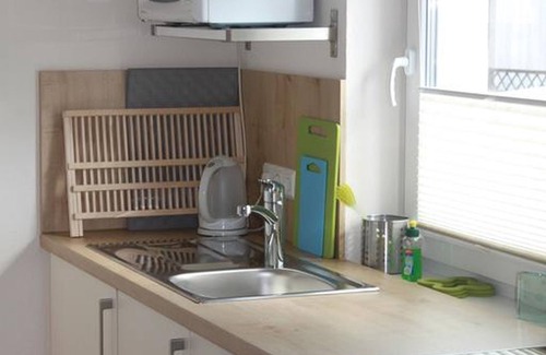 Saalhausen Apartment | Holiday Apartment '1, 45sqm' with Shared Garden and Wi-Fi