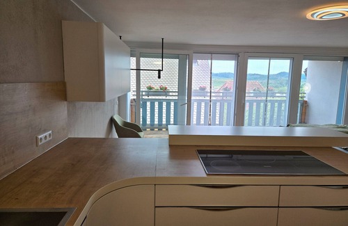 Burkheim Apartment | Holiday Apartment '1' with Wi-Fi