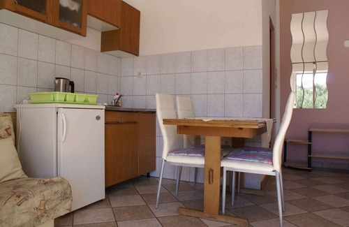 Krk Apartment | Holiday apartment 300 m from the beach