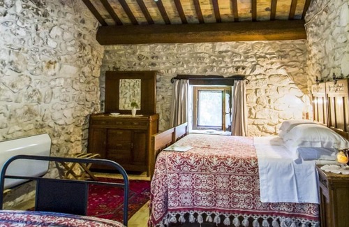 Abbateggio Apartment | Holiday apartment Abbateggio for 2 - 6 persons with 1 bedroom - Twin house