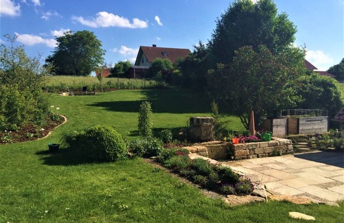 Sankt Johann Apartment | Holiday Apartment 'Alb Fe Wo' with Terrace, Garden & Wi-Fi