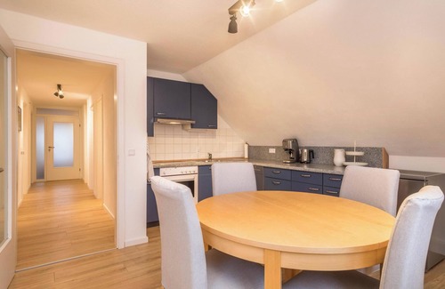 Kisslegg Apartment | Holiday Apartment "Allgäu" close to the Lake with Roof Terrace & Wi-Fi