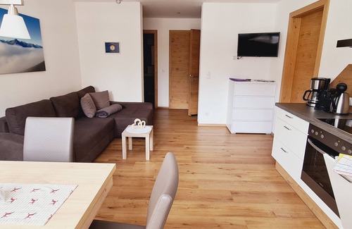 Nauders Apartment | Holiday Apartment "Alpenflair" with Mountain View, Private Terrace & Wi-Fi