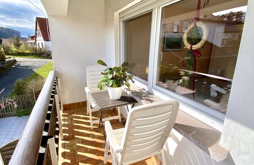 Waldeck Apartment | Holiday Apartment "Alraftsblick" with Wi-Fi & Balcony