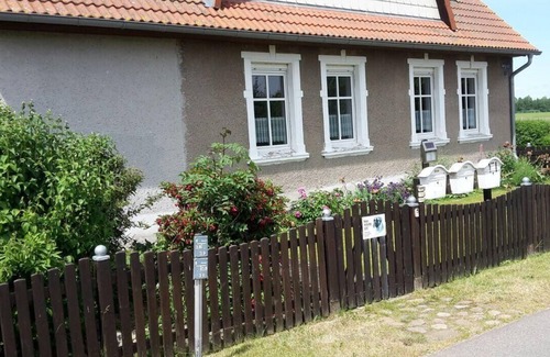 Liepgarten Apartment | Holiday apartment Altwarp for 1 - 4 persons with 1 bedroom - Holiday apartment in one or multi-famil