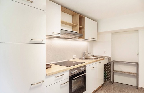 Bruck am Ziller Apartment | Holiday Apartment "Apart Sonnwend 60m2" with Mountain View, Balcony & Wi-Fi