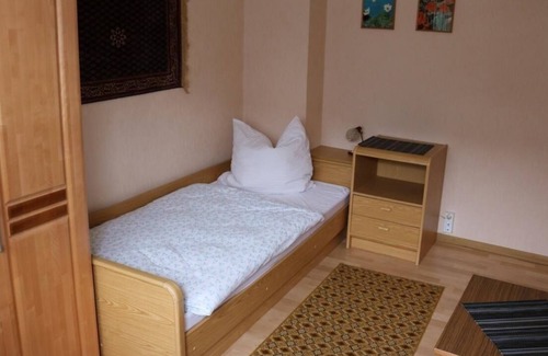 Alf Apartment | holiday apartment/apt. for 5 guests with 65m² in Alf (180555)