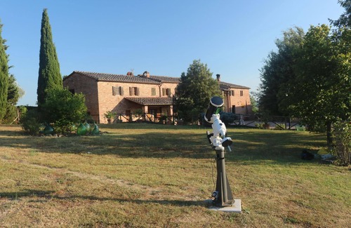 Ponte di Gabbiano House | Holiday apartment Asciano for 2 - 6 persons with 3 bedrooms - Holiday house