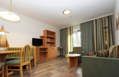 Lutzmannsburg Apartment | Holiday apartment with steam bath and sauna