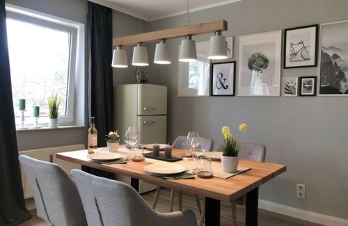 Lalendorf Apartment | Holiday apartment "Auszeit am See" - In the Mecklenburgische Schweiz Nature Park, directly on the lake.