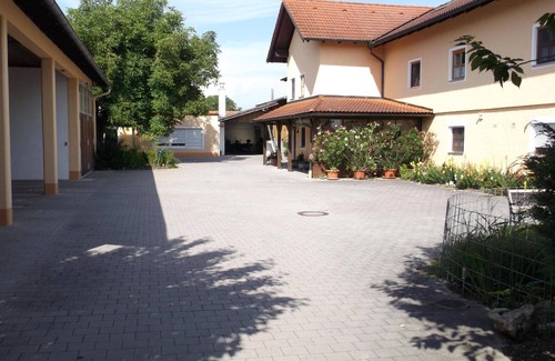 Hartkirchen Apartment | Holiday apartment Bad Füssing for 1 - 2 persons with 1 bedroom - Holiday apartment in one or multi-f
