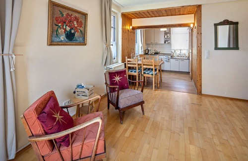 Michelbach Apartment | Holiday Apartment "Bachmanns 2" with Shared Garden & Wi-Fi