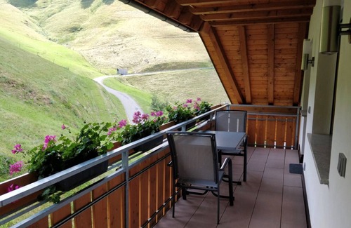 Munstertal Apartment | Holiday Apartment 'Bergblick'