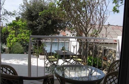 Rab Apartment | Holiday apartment Beautiful view of the harbor and old town