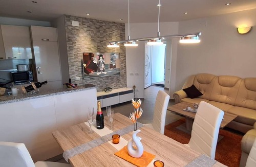 Kastel House | Holiday apartment Buje for 1 - 4 persons with 2 bedrooms - Holiday house