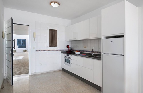 Arrieta Apartment | Holiday Apartment “Callao Beach 1” with Sea View, Terrace & Wi-Fi