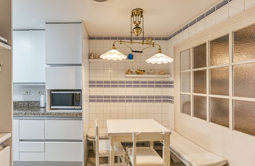 Palamos Apartment | Holiday Apartment "Carrer Del Mar" with Sea View, Private Terrace & Wi-Fi