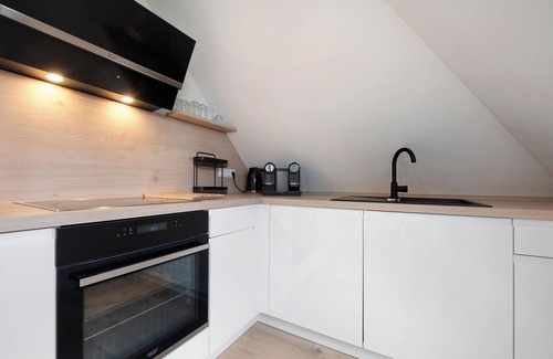 Posthausen Apartment | Holiday Apartment "Casa Caso - 5" with Shared Terraces & Wi-Fi