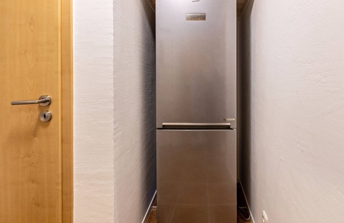 Espasingen Apartment | Holiday Apartment "Casa Gina" with Private Terrace & Wi-Fi