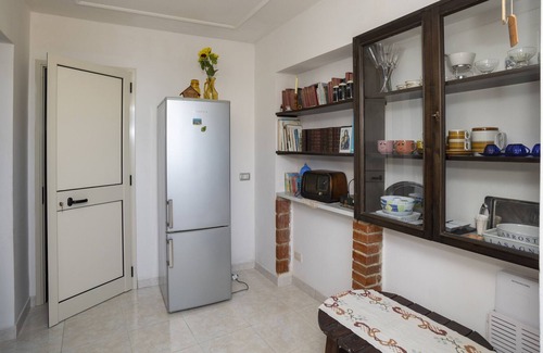 Marina di Caronia Apartment | Holiday Apartment "Casa Marina" with Sea View & Wi-Fi