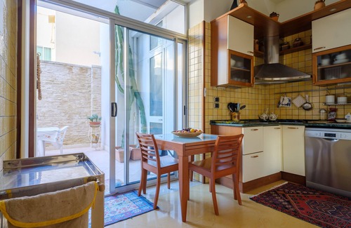 Otranto Apartment | Holiday Apartment "Casa di Andrea" with Sea View, Wi-Fi & Terrace