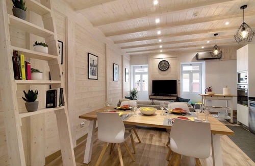 Se Apartment | Holiday Apartment "Casa Na Travessa" with A/C & Wi-Fi