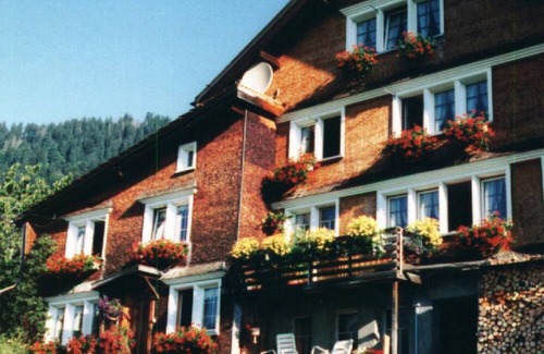 Wildhaus-Alt St. Johann Apartment | Holiday apartment Alt St. Johann for 1 - 6 persons with 2 bedrooms - Twin house