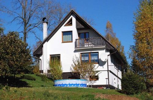 Horni Marsov Apartment | Holiday apartment with balcony and garden