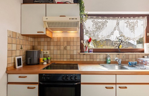 Bad Saeckingen Apartment | Holiday Apartment Sonnenschein in Bad Säckingen with Private Terrace, Shared Garden and Wi-Fi