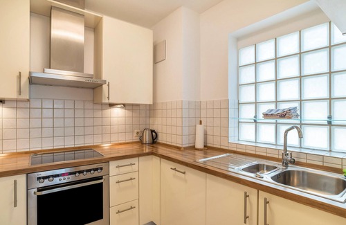 Oberderdingen Apartment | Holiday Apartment "Appartement Aposto 2" with Balcony and Wi-Fi