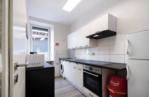 Sankt Wendel Apartment | Holiday Apartment 'Wendelin' with Wi-Fi