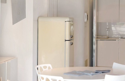 Feriolo Apartment | Holiday apartment du lac with lake view, balcony and Wi-Fi