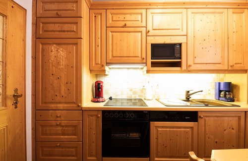 Untergrainau Apartment | Holiday apartment "Edelrose" in the Zugspitz village Grainau
