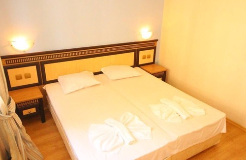 Elenite Apartment | Holiday apartment Elenite for 1 - 5 persons with 1 bedroom - Holiday apartment