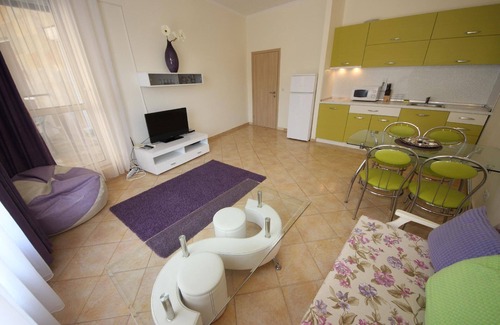 Elenite Apartment | Holiday apartment Elenite for 1 - 4 persons with 1 bedroom - Holiday apartment