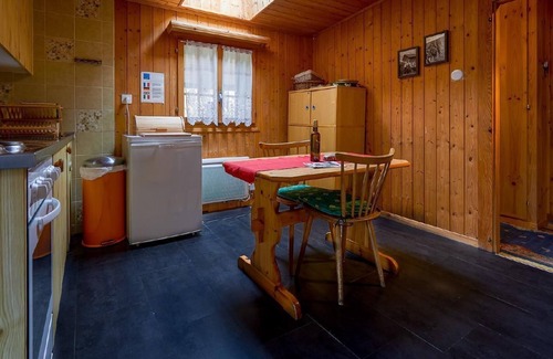 Evolene Apartment | Holiday apartment Evolène for 1 - 6 persons with 3 bedrooms - Historical building