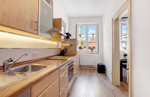 Warendorf Old Town Apartment | Holiday Apartment 'Ferienwohnung Am Marktplatz' with Wi-Fi
