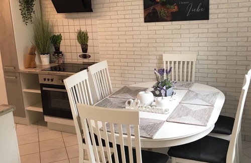 Gotha Apartment | Holiday apartment, fitter's apartment, Viktoria