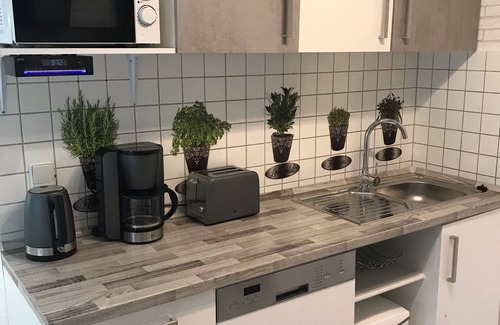 Gotha Apartment | Holiday apartment, fitter's apartment, Viktoria