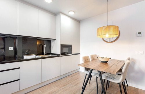 La Trinidad Apartment | Holiday Apartment "Floperw 1" with Wi-Fi