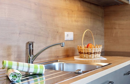 Maranza Apartment | Holiday Apartment 'Forchnerhof Apt Rose' with Mountain View, Shared Garden and Wi-Fi