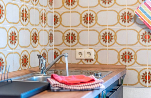 Ostrach Apartment | Holiday Apartment 'Fribo' with Private Terrace and Wi-Fi