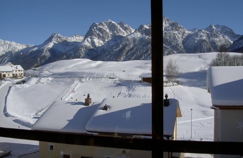 Ftan Apartment | Holiday apartment Ftan for 1 - 8 persons with 3 bedrooms - Holiday apartment