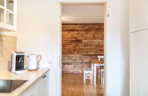 Oberau Apartment | Holiday Apartment "Fuchsbau" with Mountain View, Balcony & Wi-Fi