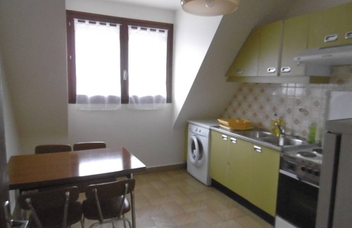 Espalion Apartment | Holiday Apartment "Gîte Le Lot " with Wi-Fi