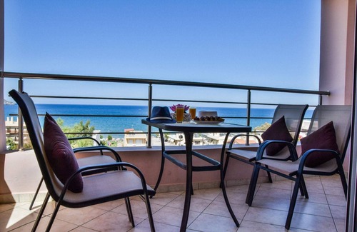 Kato Stalos Apartment | Holiday apartment Maleme Kriti for 1 - 7 persons with 3 bedrooms - Twin house
