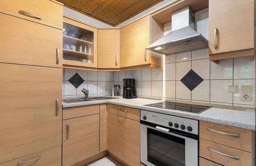 Kutt Apartment | Holiday Apartment "Grüner Ausblick" with Mountain View, Private Terrace