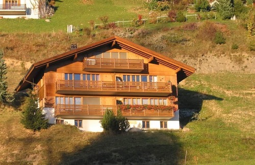 Hasliberg Ski Chalet | Holiday apartment Hasliberg Wasserwendi for 1 - 5 persons with 2 bedrooms - Chalet