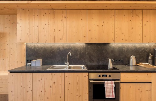 Lajen Apartment | Holiday Apartment Hatzeshof-Alpenglück with Mountain View, Wi-Fi, Balcony & Garden
